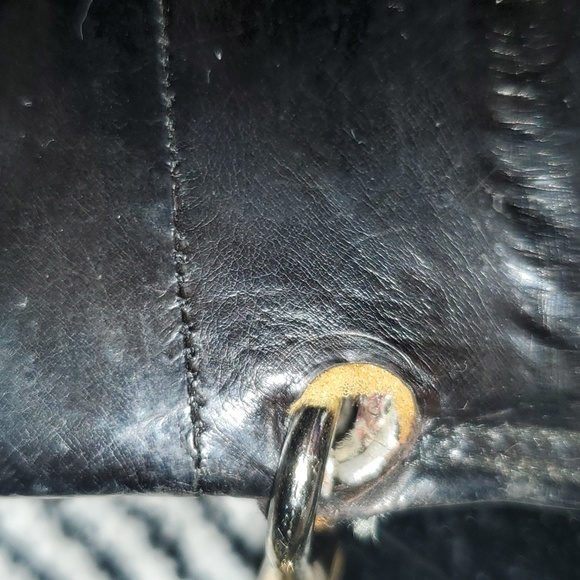 EUC:*Genuine Eel Skin Black Purse - Picture 8 of 8